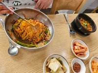 윤가네고기국수