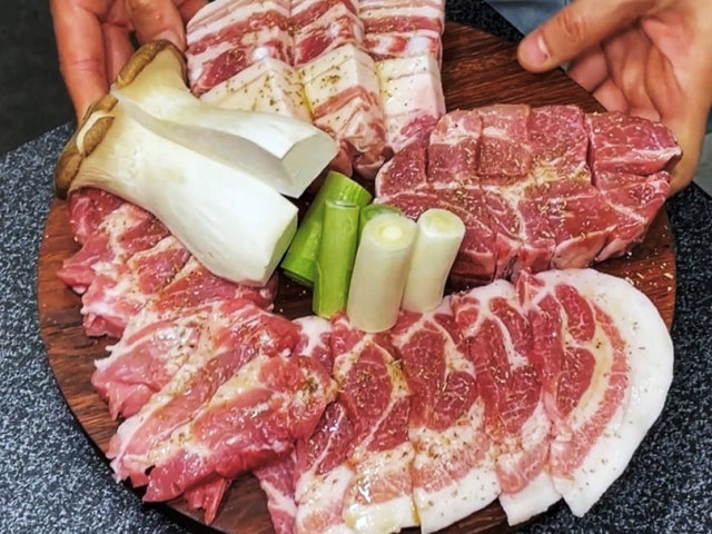 일단,고기