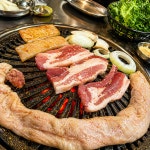 오돌뼈와막창고