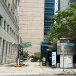 파크인 예전빌딩 주차장