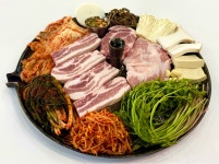 싹쓰리솥뚜껑김치삼겹살 오목교점