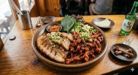 화덕에통째로구운족발 댕리단길점