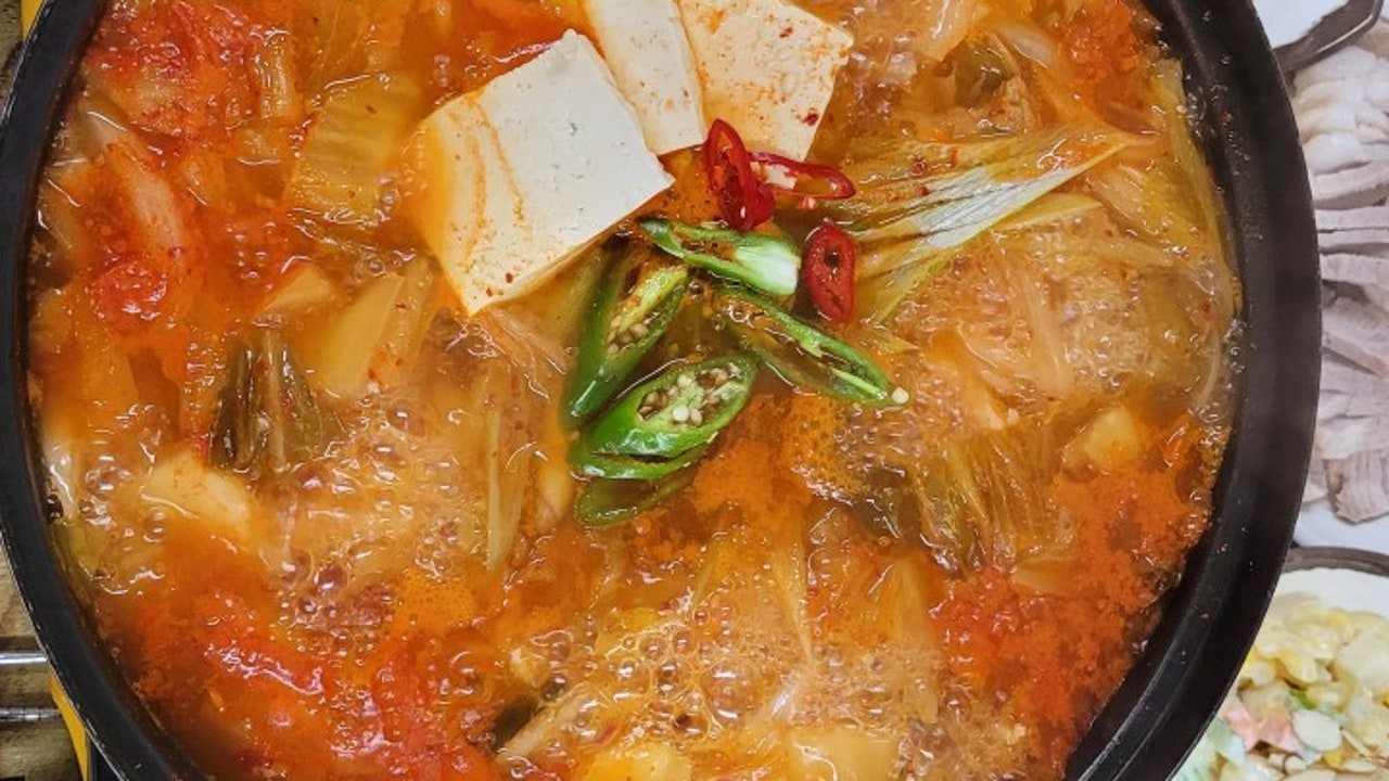 보미 부대찌개