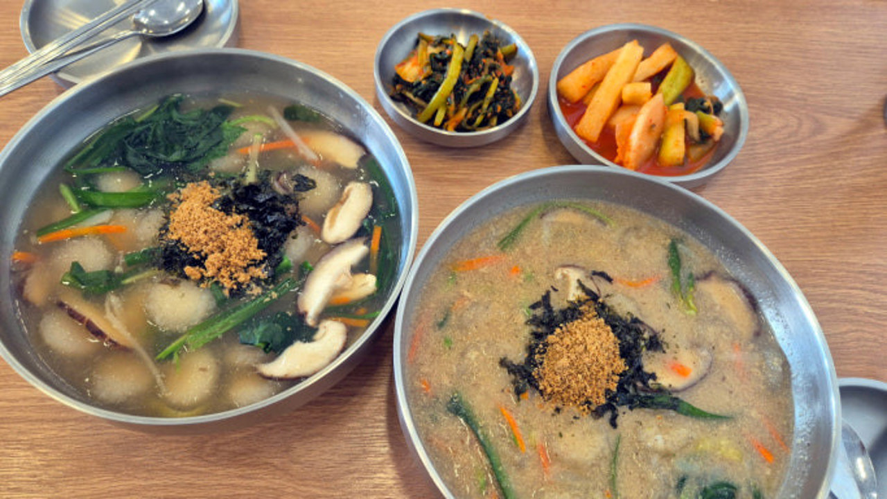 속초중앙시장 생감자옹심이