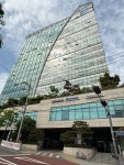 파크인 동일타워 주차장