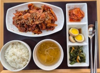서교동구내식당