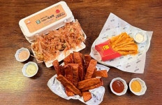 얼맥당 홍대카페거리점