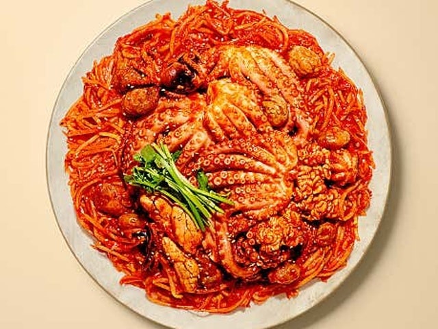 돔수산&돔참치,조선아구찜