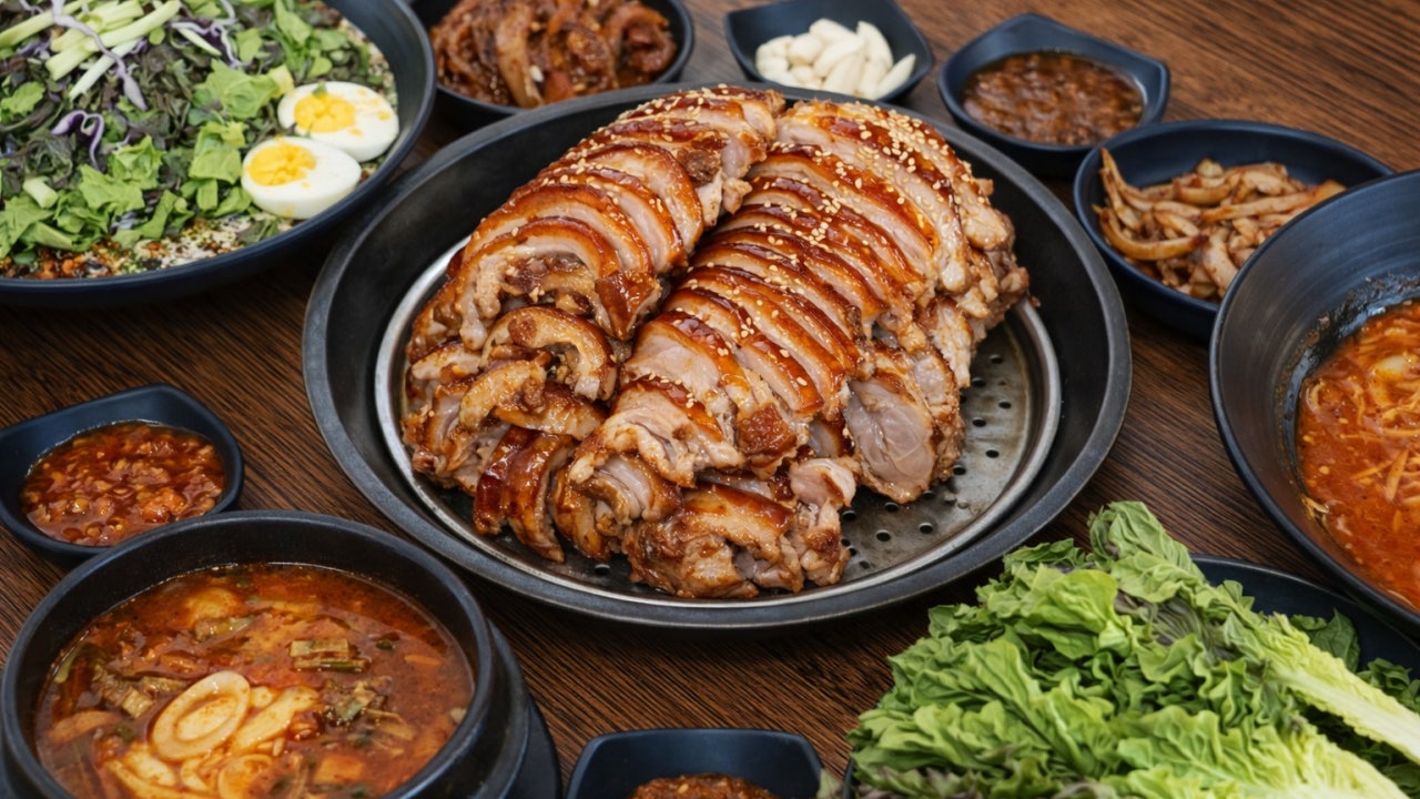 꽉찬순대국족발 수원권선시장본점
