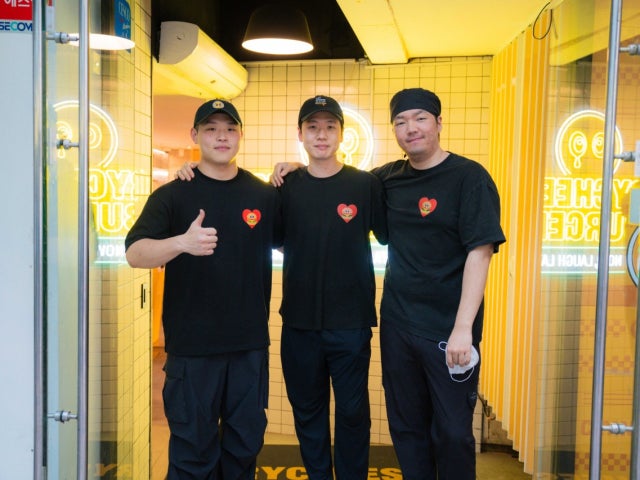 크라이치즈버거 삼성역점
