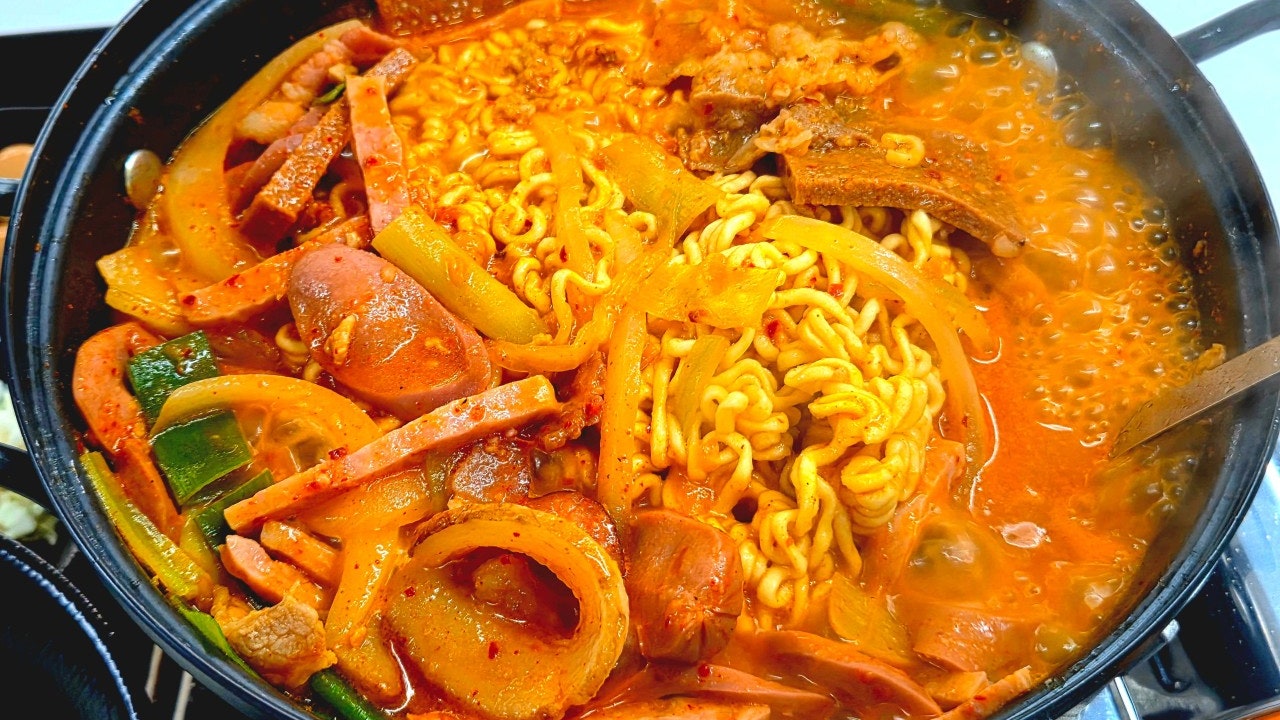 부엉이부엌 부대찌개