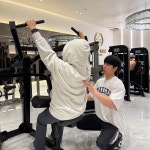 아크로짐 천호역점 24시 헬스&PT