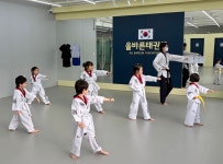 올바른태권도 새롬동 본관