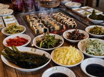 우담명품한우&팔팔풍천민물장어