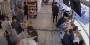 IGA마트 빅토리워시점