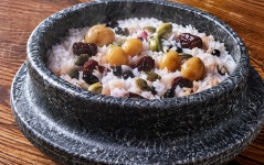 마루돌솥영양밥