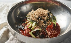 윤주네강촌숯불닭갈비