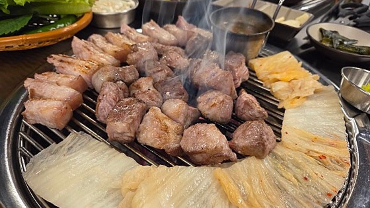 육함
