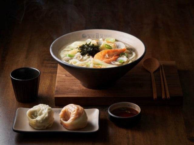 팔당원조칼제비 신세계여주프리미엄아울렛점