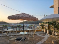 공간732 Cafe&Pub
