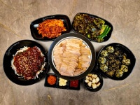 김치명가 족발보쌈 영천본점