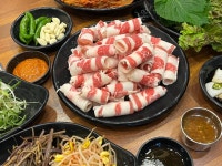 솥뚜껑삼겹살김치찌개전문점 당리점