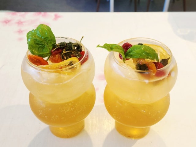 카페따숲1983