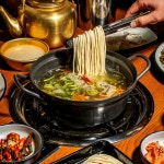 보쌈애칼국수 강남자곡본점