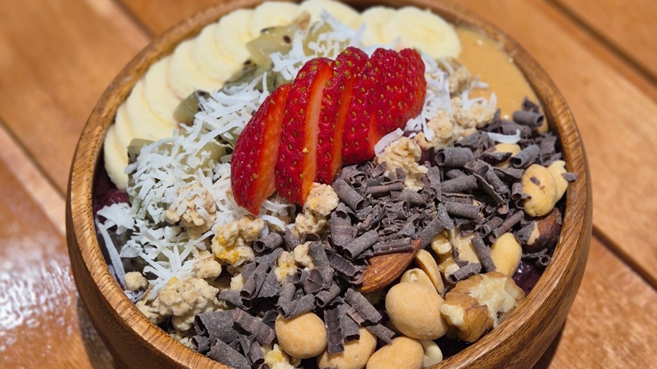 카페손톱