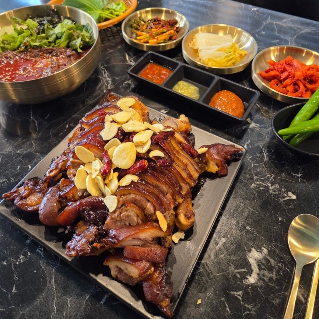 크라운족발 야탑점 족발,보쌈 대표 사진