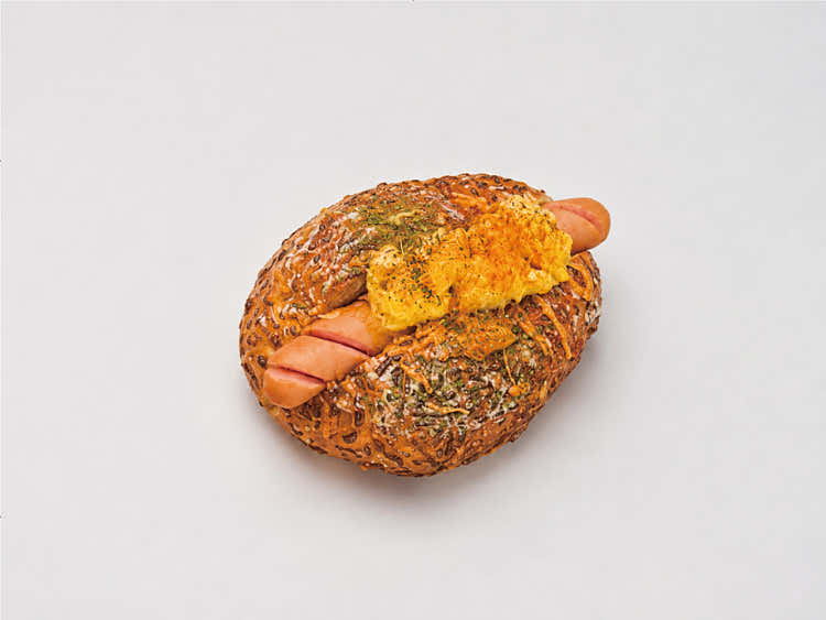 에그 감자 소시지 소금빵