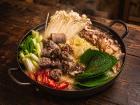 화양동 왕족발&순대국