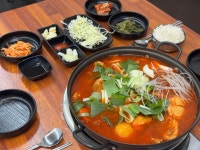 딸부자닭갈비닭도리탕 신곡점