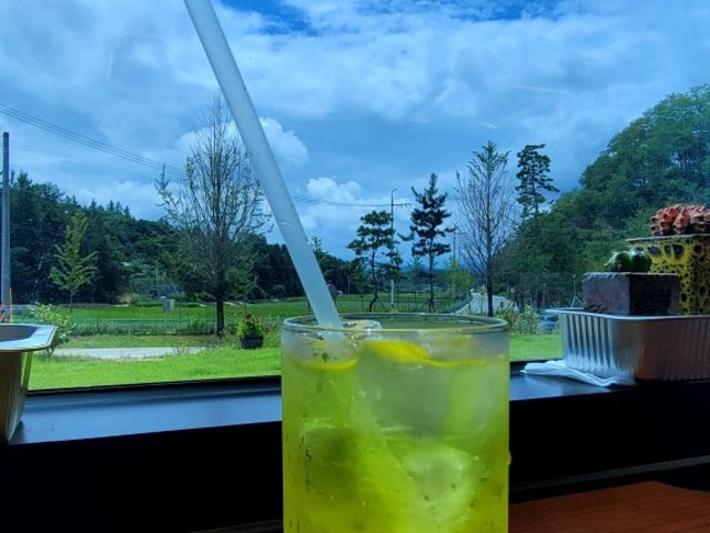 오며가며