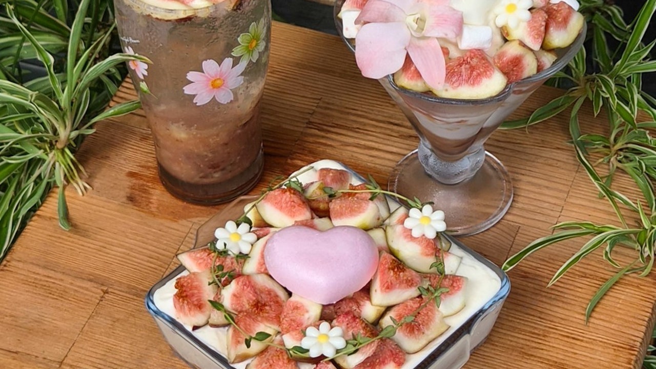 사,여백,찻잔