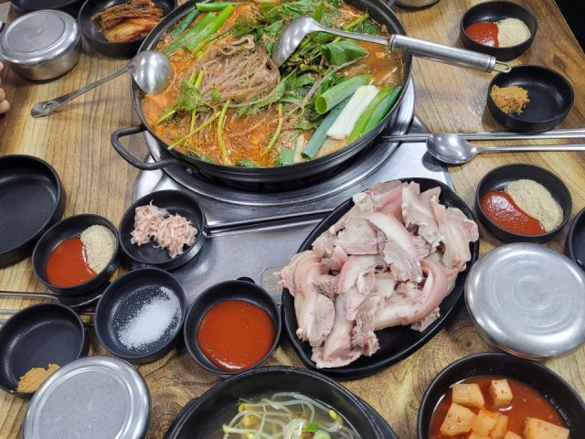 고서국밥