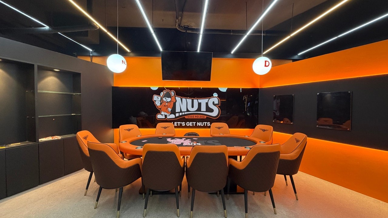 넛츠 부천신중동점