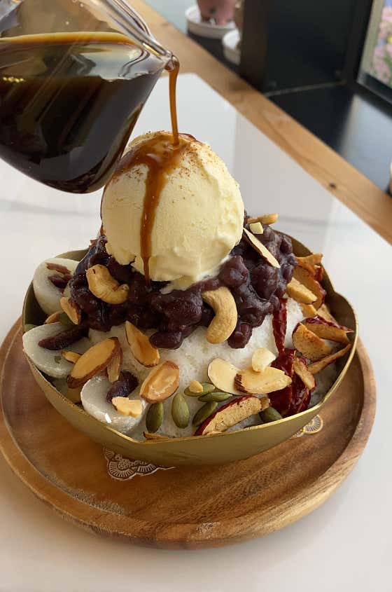 동창이밝았느냐 사진