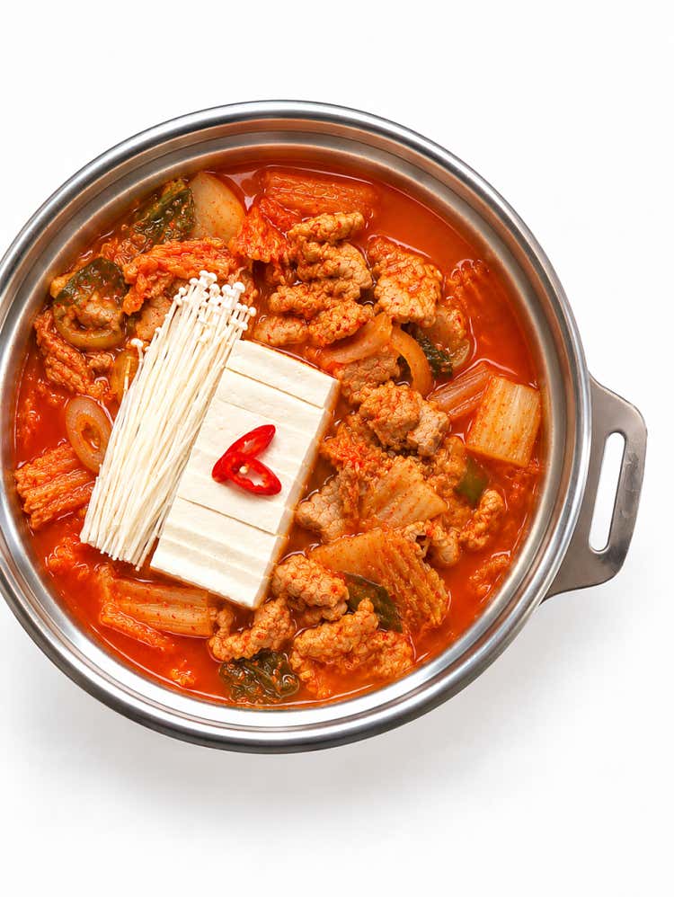 묵은지 목살 김치찌개