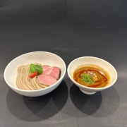 매운츠케멘