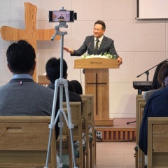 나는죽고예수로사는교회