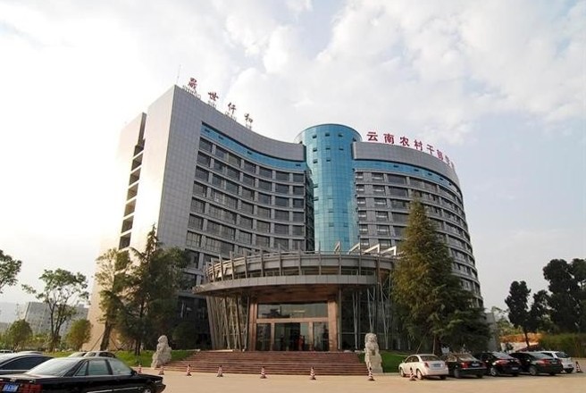 thumbnail_f656_440_hotel