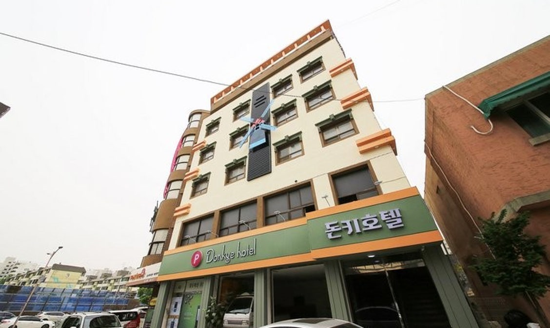 돈키호텔, 만안구 (2025-01-02~2025-01-03, 1박, 1인) 돈키호텔, 대한민국