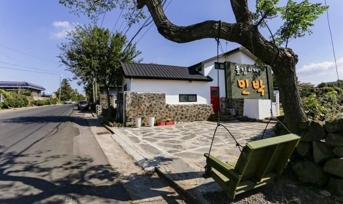 돌담이네, 제주시 (2024-10-28~2024-10-29, 1박, 2인) 돌담이네, 대한민국