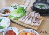 산방흑돼지순대 메뉴&실내-산방산흑돼지순대&펜션