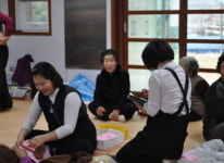 12월  무을 경로당  봉사-피부미용 꽃봉오리봉사단 구미