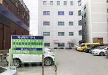 주차안내-속초 서울홍치과의원