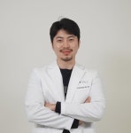 수의사-펫홈종합동물병원 논현점