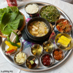 매장/메뉴-돈냉삼식당
