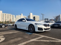 BMW 520i -CNH렌터카 강남지점